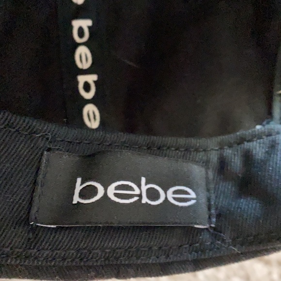 Bebe hat 🧢 - Picture 11 of 13
